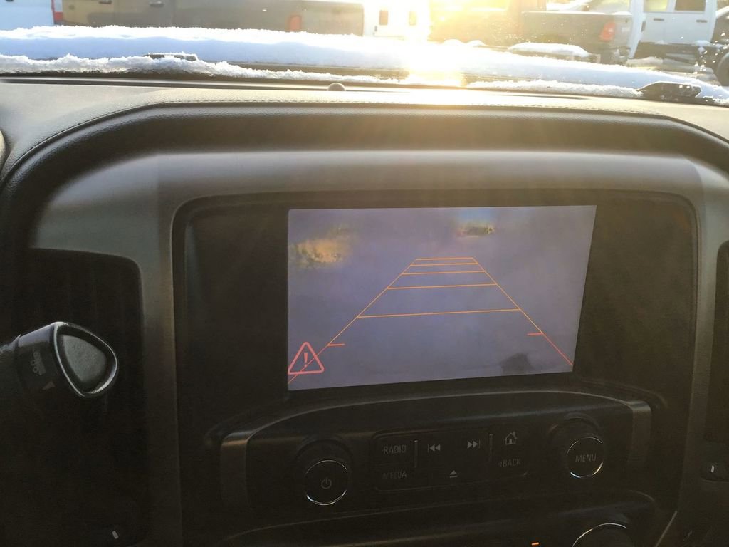 Used 2015 GMC Sierra 3500 Denali image 16