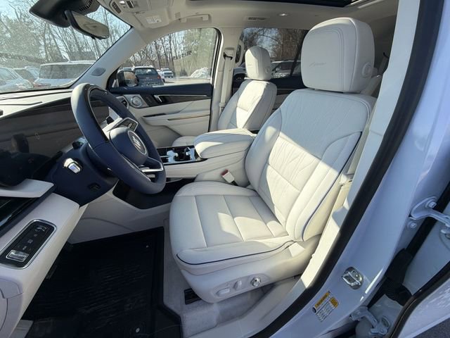 New 2026 Buick Enclave Avenir w/ Super Cruise Package FWD image 11
