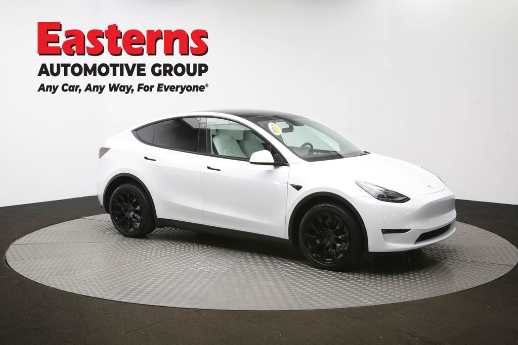 Used 2023 Tesla Model Y Long Range image 45