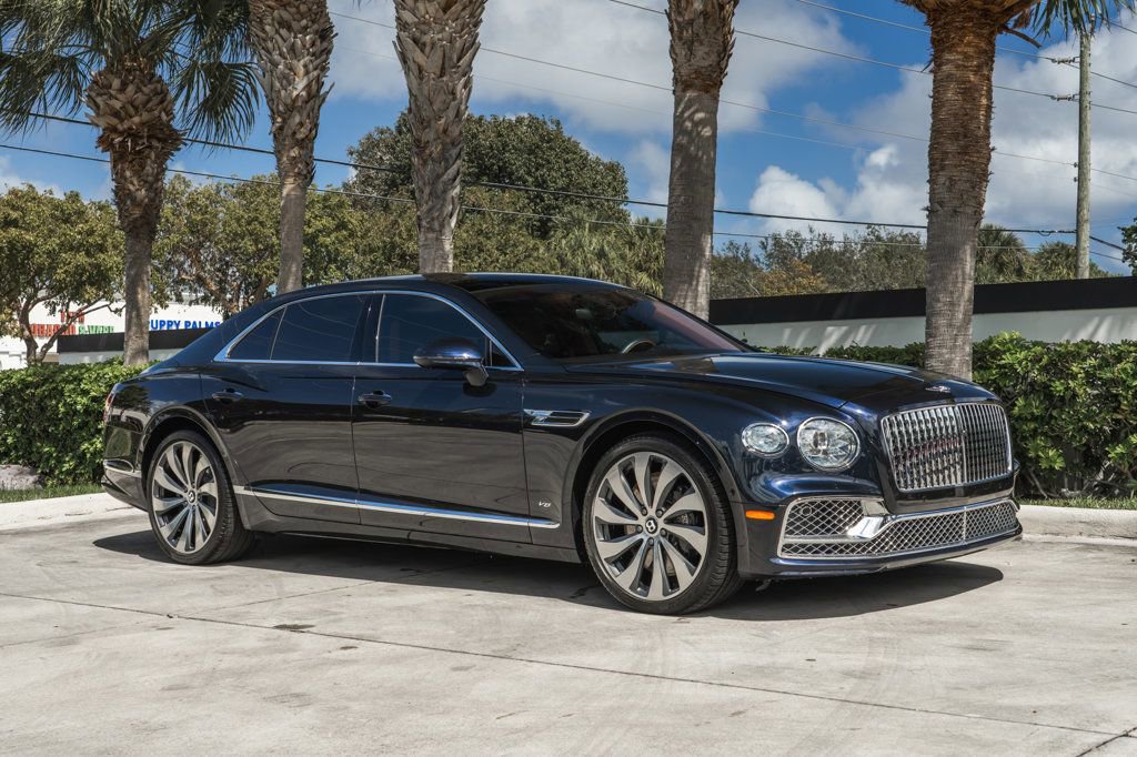 Used 2022 Bentley Flying Spur V8 image 10