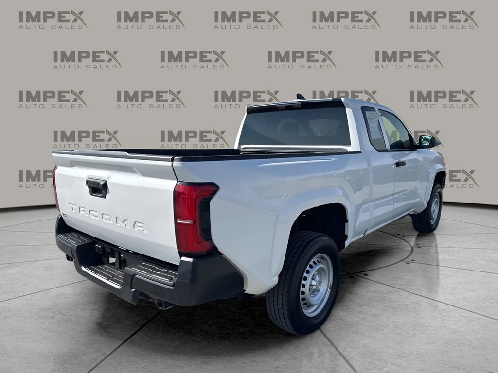 Used 2024 Toyota Tacoma SR image 5