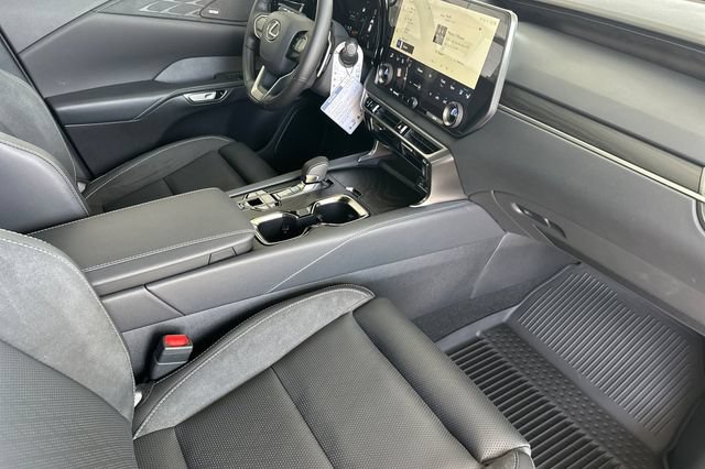 New 2026 Lexus RX 450h AWD image 14