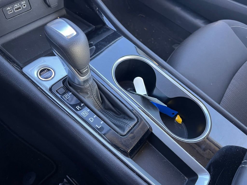 Used 2024 Nissan Altima 2.5 SV image 21