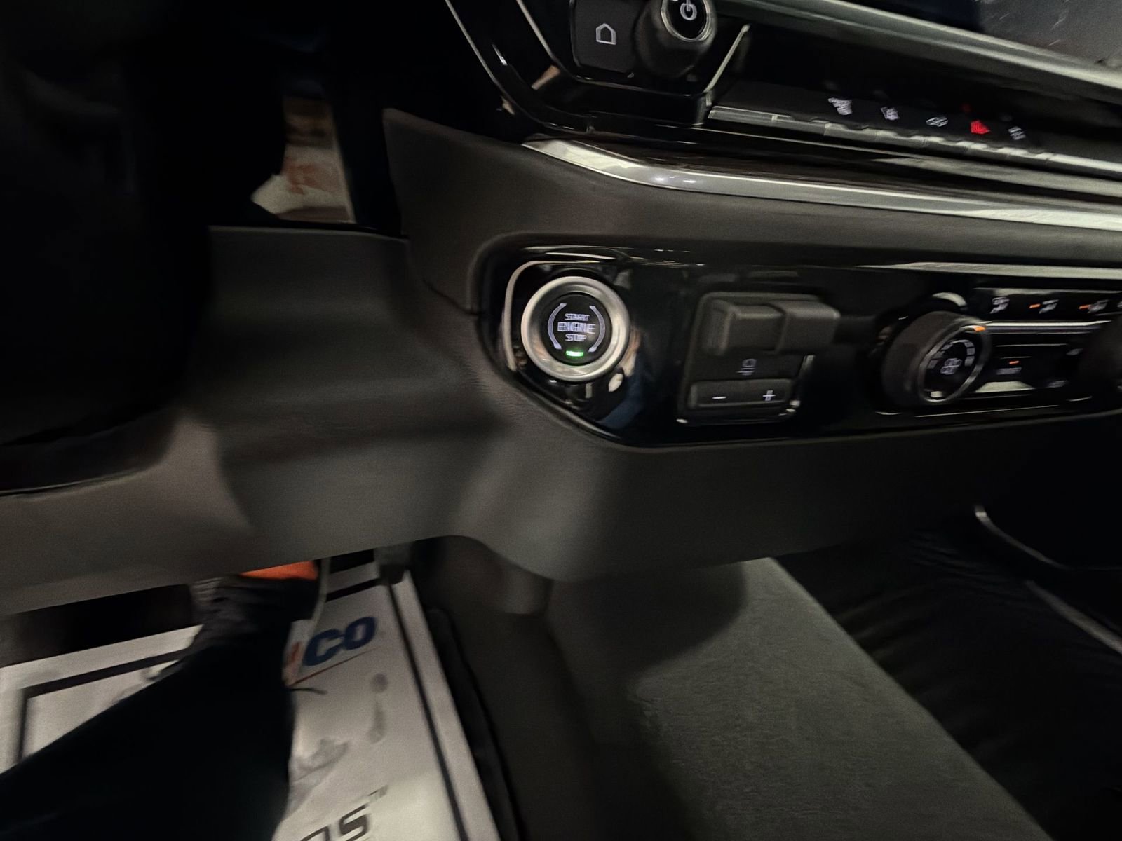 Used 2024 Chevrolet Silverado 2500 LT image 16