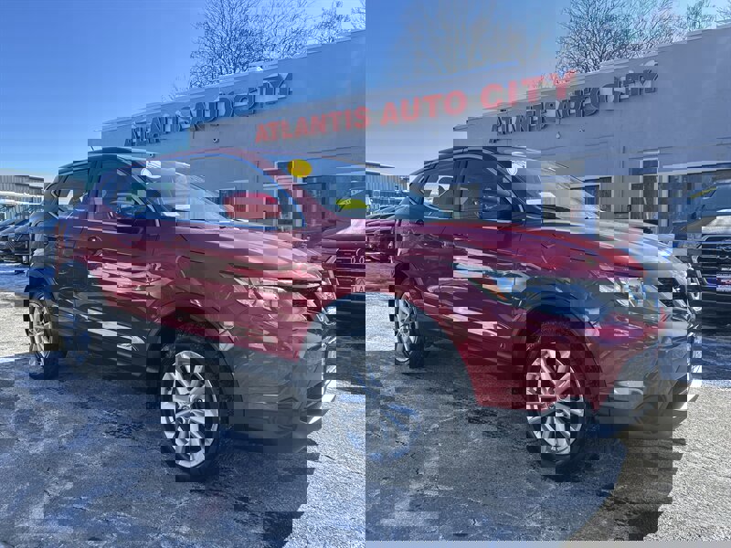 Used 2017 Nissan Rogue Sport S w/ S Appearance Package image 3