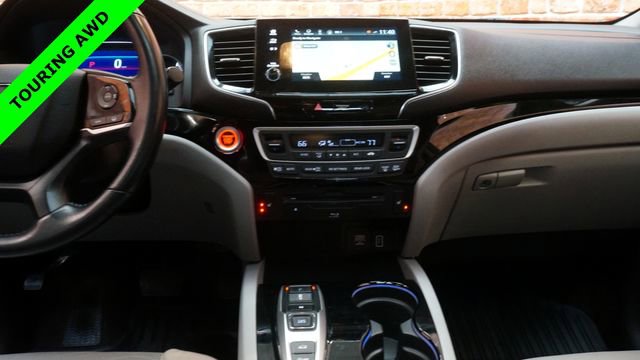 Used 2019 Honda Pilot Touring image 37