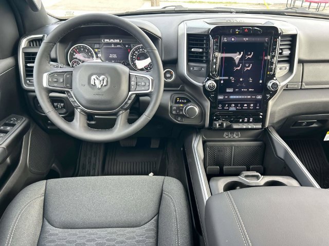 New 2027 RAM 1500 4x4 Crew Cab image 14