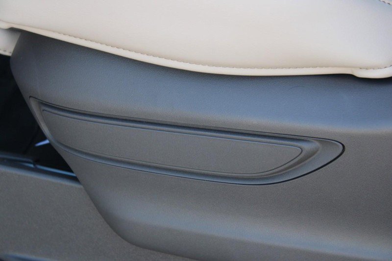 Certified 2023 Lincoln Navigator L Reserve image 19