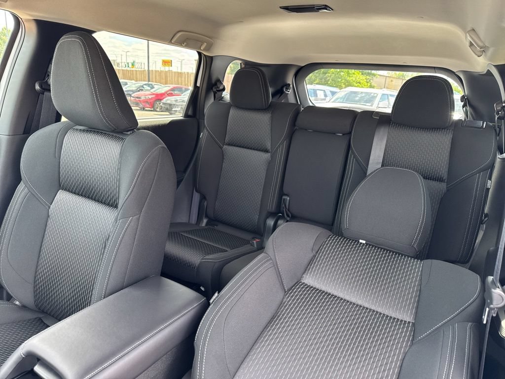 New 2026 Mitsubishi Outlander ES AWD/4WD image 32