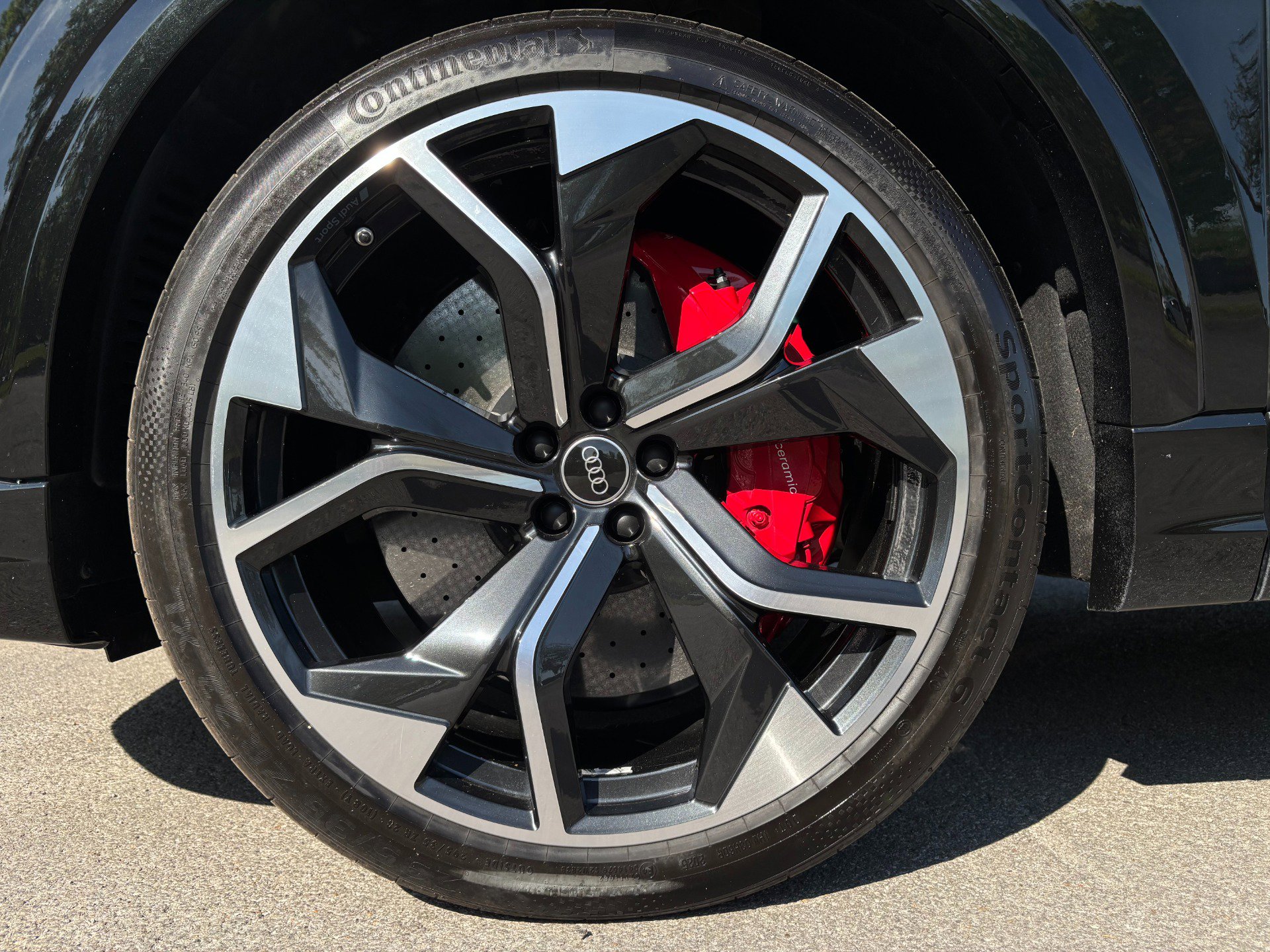 Used 2023 Audi RS Q8 w/ Black Optic Package image 47