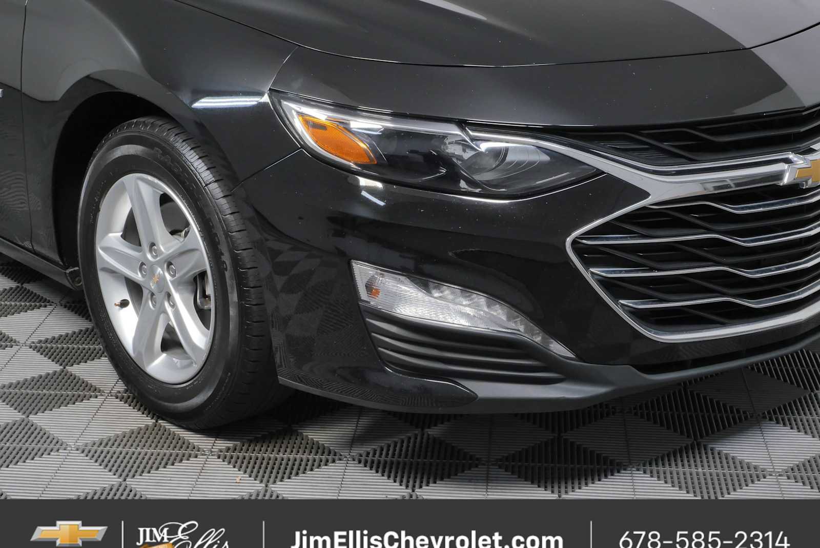 Used 2023 Chevrolet Malibu LT FWD image 29