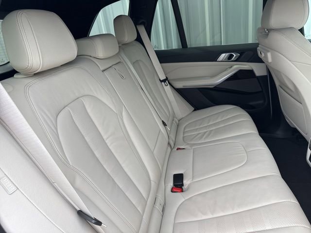 Used 2020 BMW X5 sDrive40i w/ Premium Package image 7