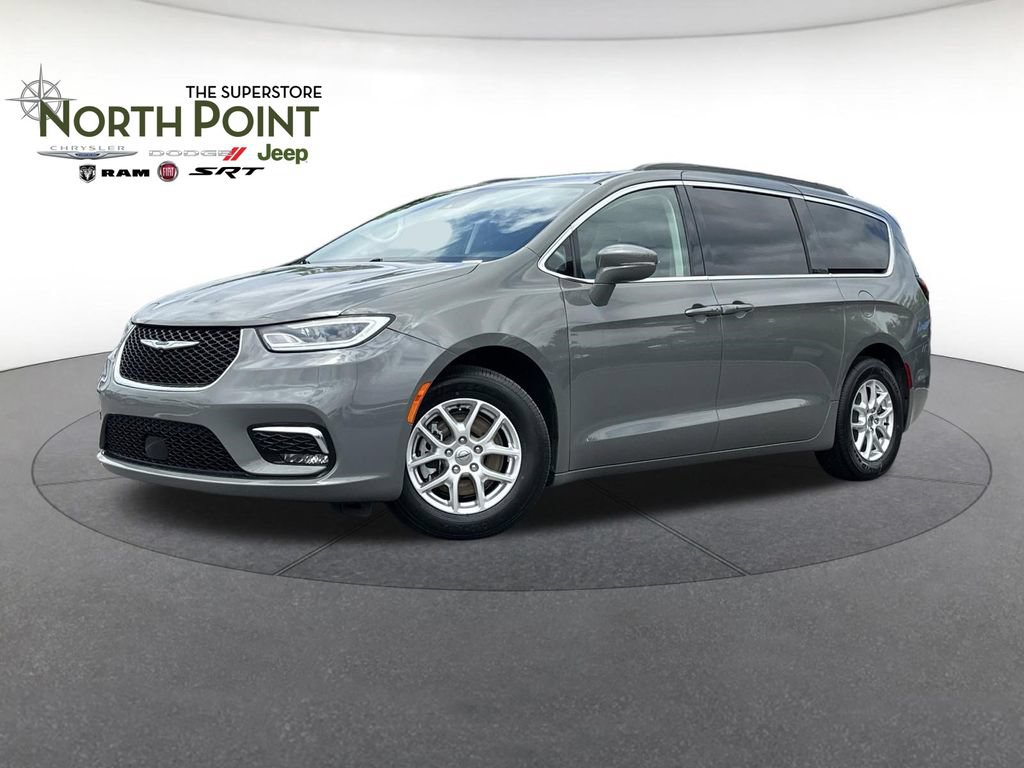 Certified 2022 Chrysler Pacifica Touring-L FWD image 1