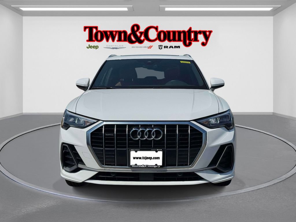 Used 2022 Audi Q3 2.0T Premium AWD/4WD image 3