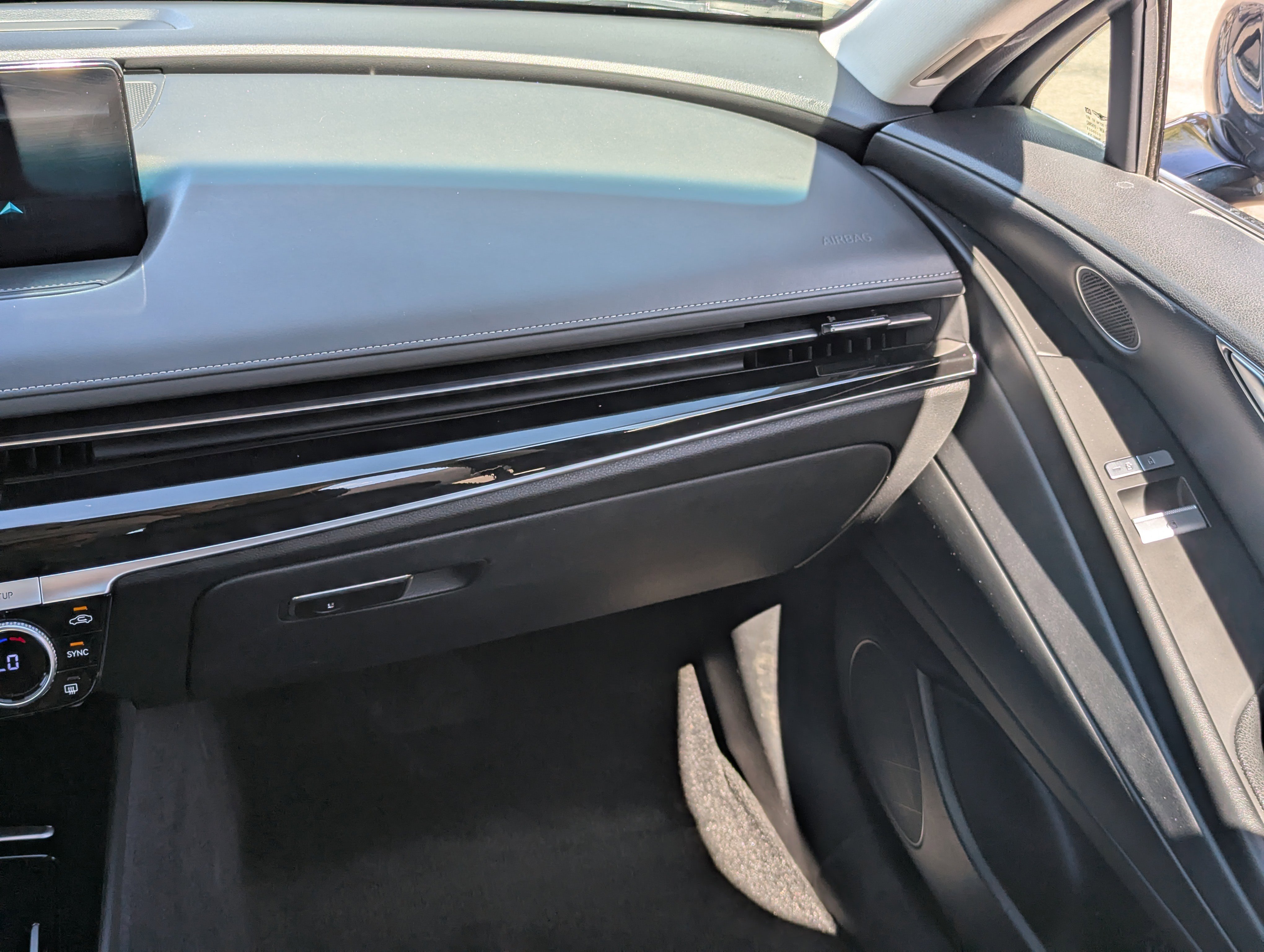 Used 2023 Genesis G80 2.5T image 15