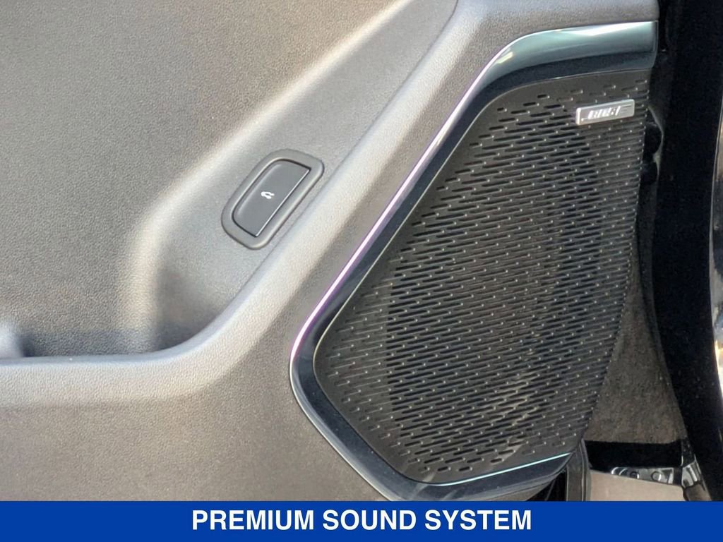 New 2025 Chevrolet Traverse LT w/ Enhanced Driving Package AWD/4WD image 14