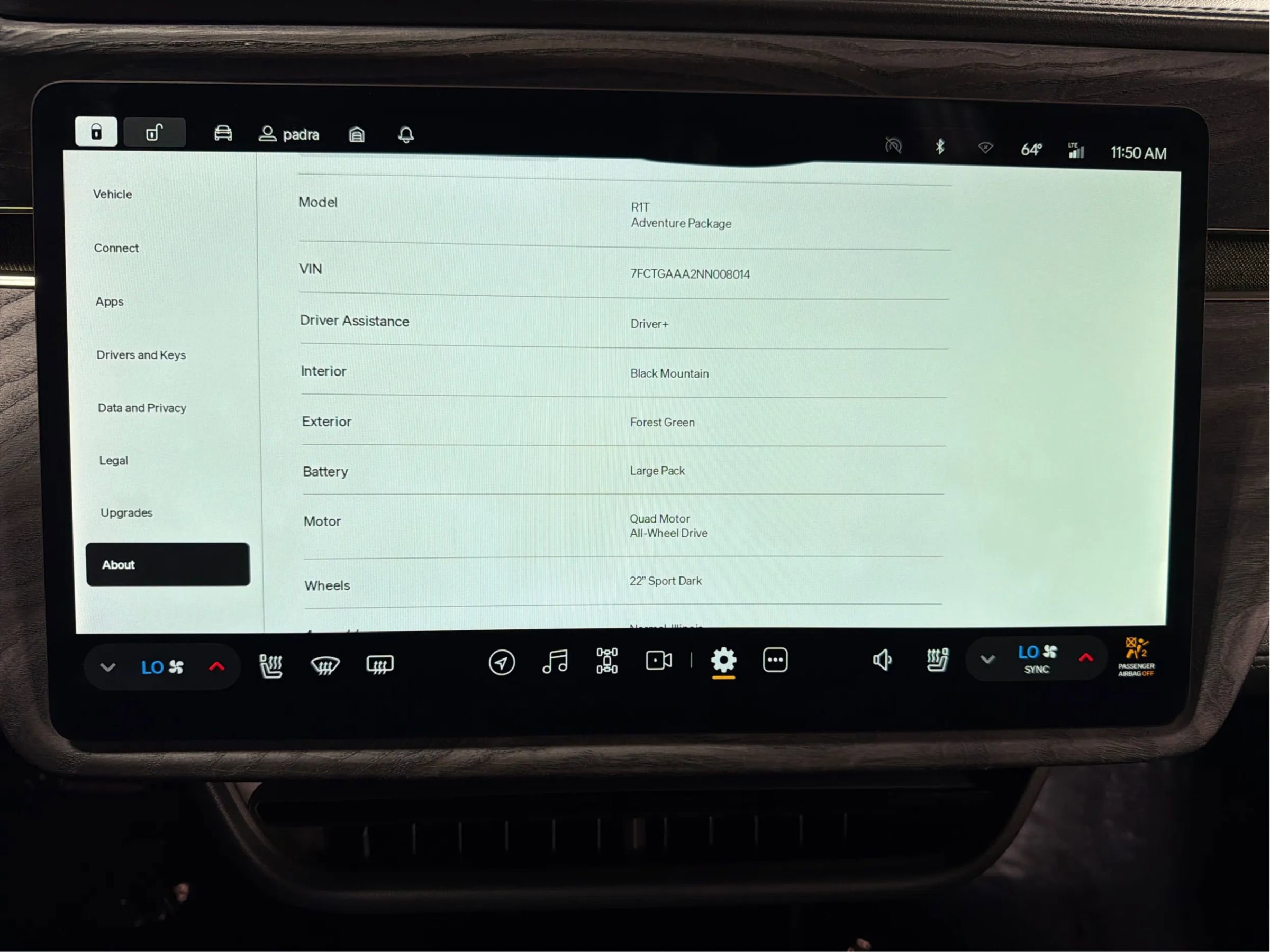 Used 2022 Rivian R1T Adventure image 30