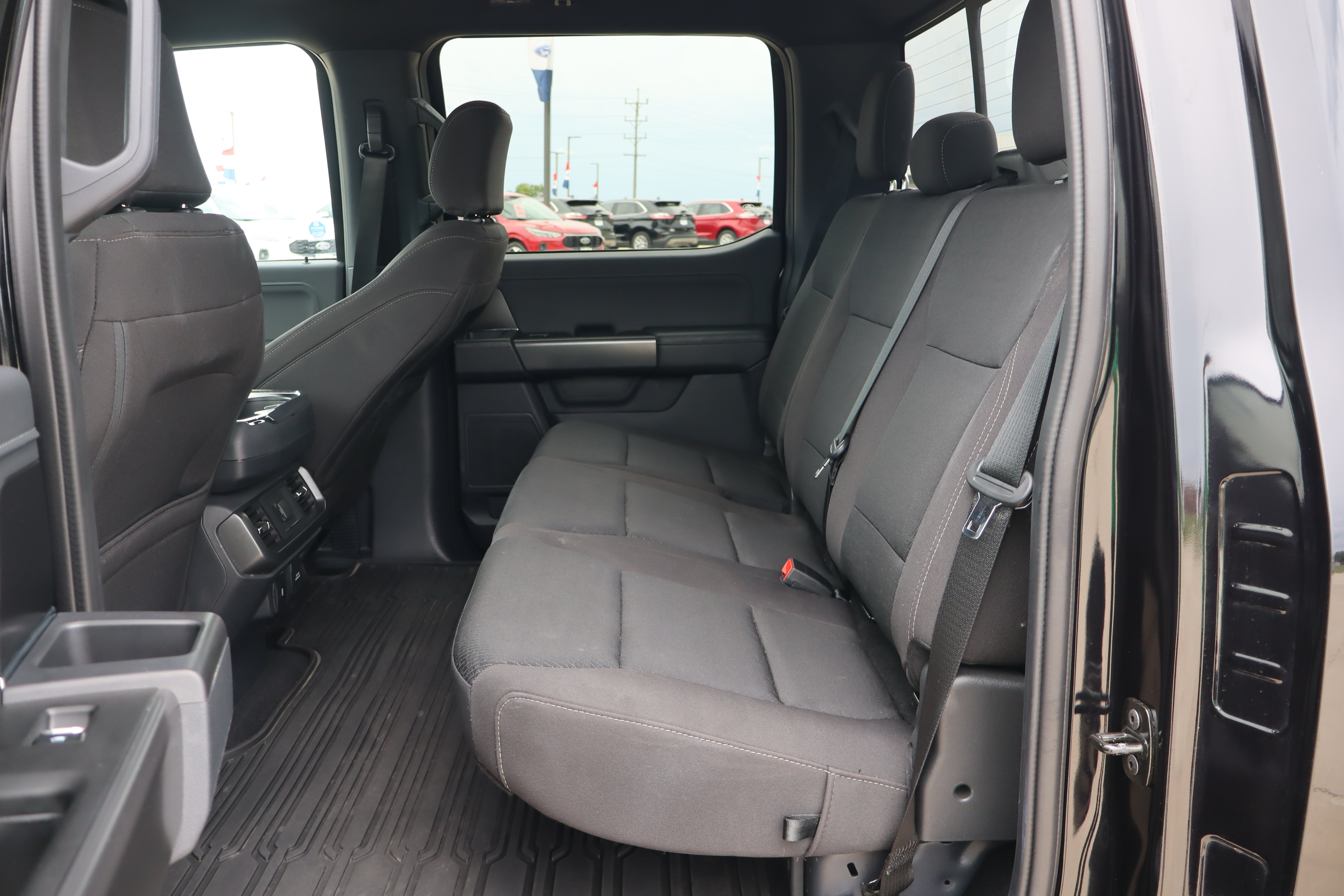 Used 2024 Ford F150 XLT w/ Equipment Group 302A MID AWD/4WD image 10