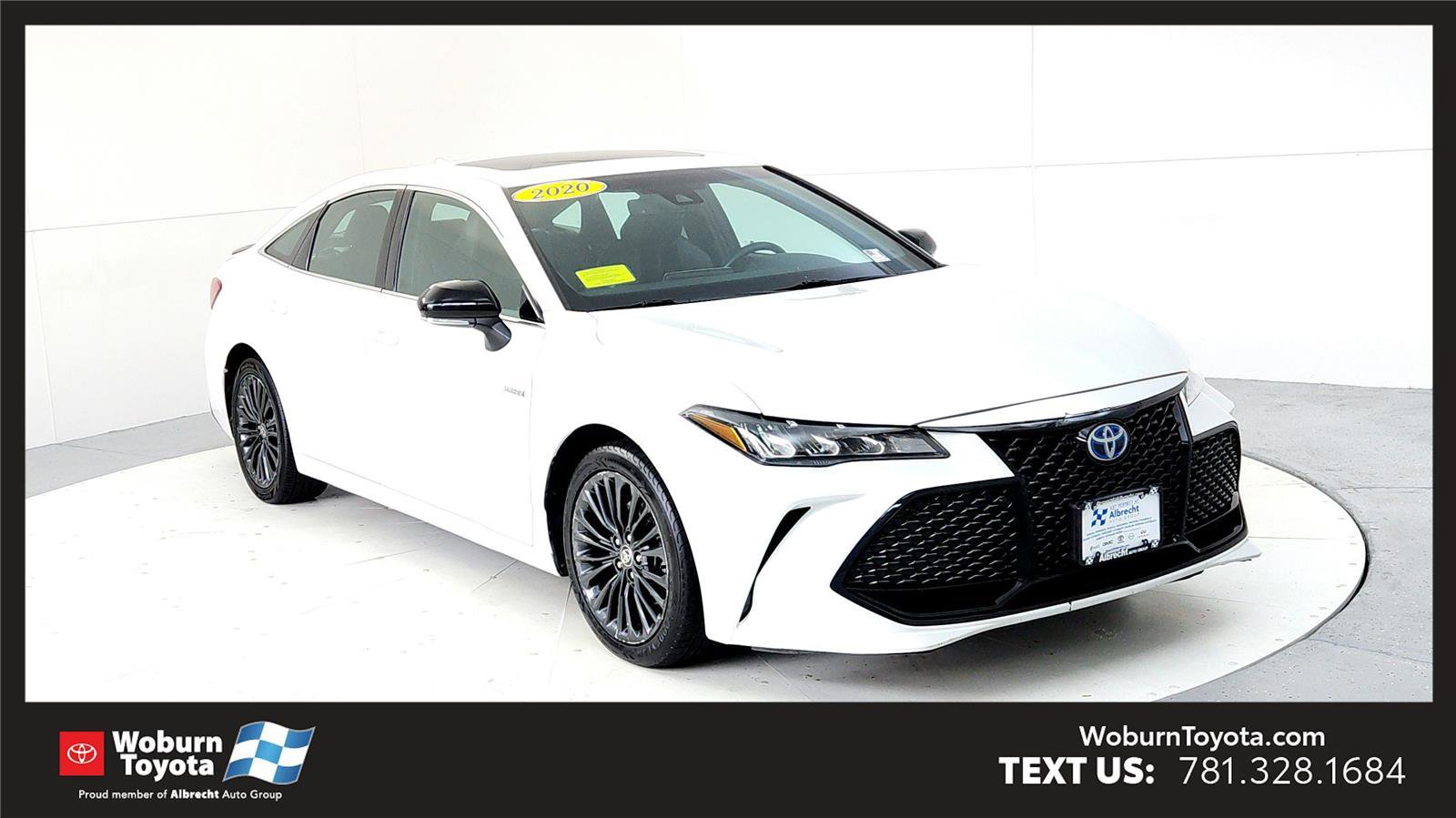 Certified 2020 Toyota Avalon XSE image 1