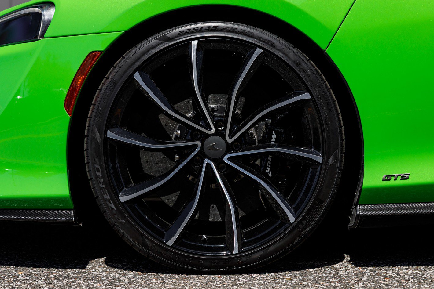 Used 2025 McLaren GTS image 19