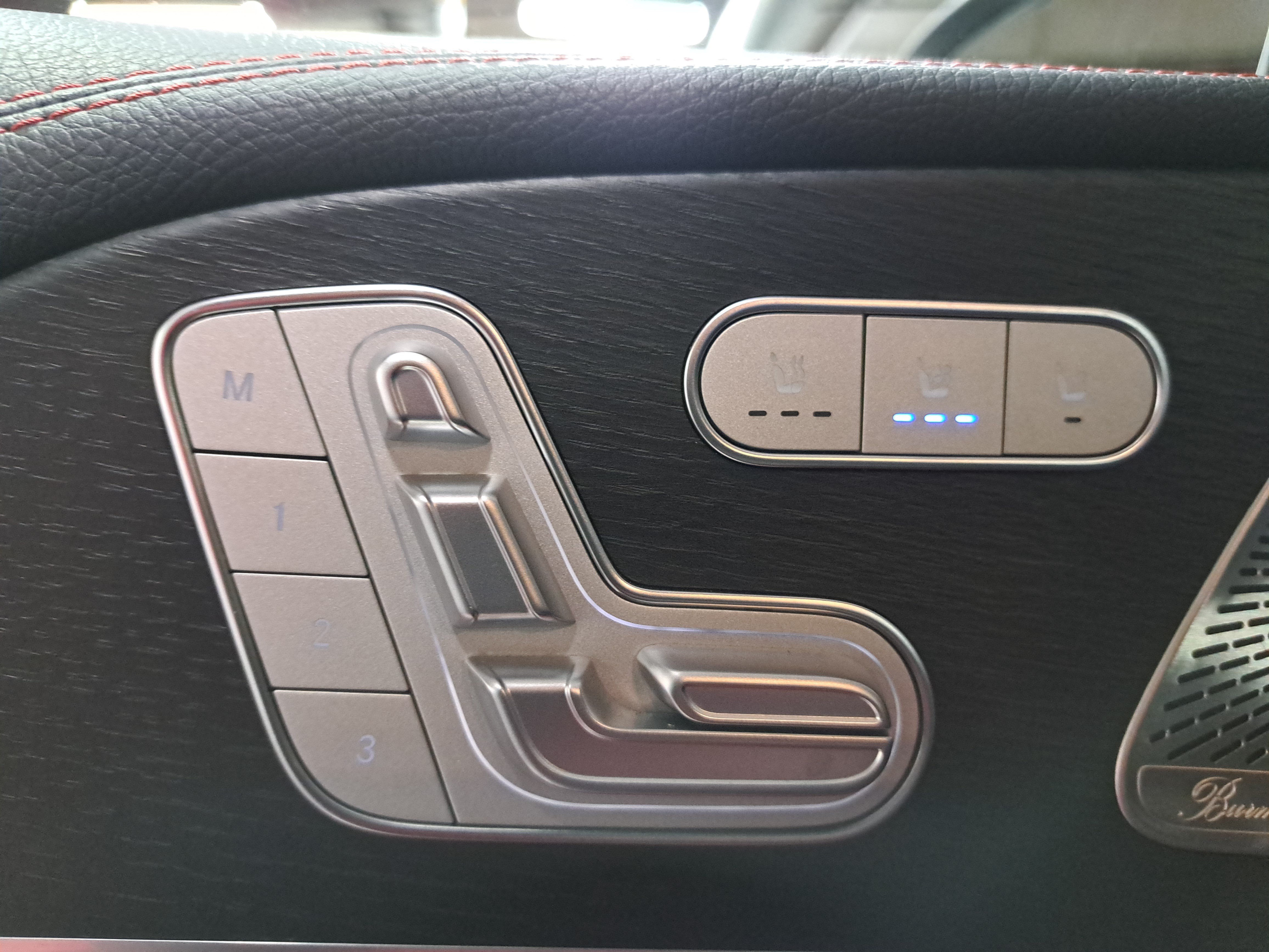 Certified 2025 Mercedes-Benz GLE 53 AMG 4MATIC image 29
