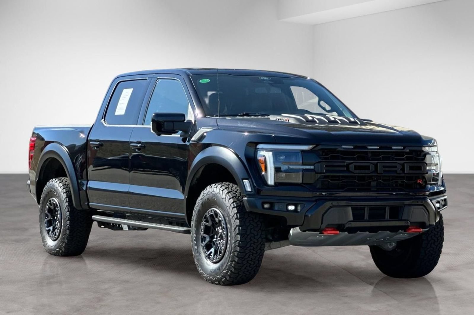 Used 2024 Ford F150 Raptor w/ Equipment Group 803A Raptor R AWD/4WD image 8