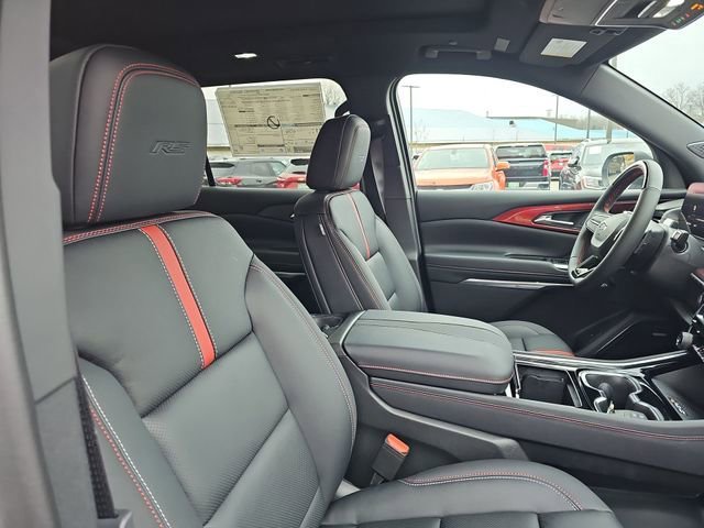 New 2026 Chevrolet Traverse RS w/ LPO, Floor Liner Package image 28