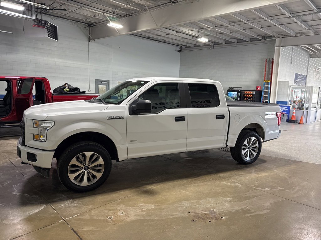 Used 2017 Ford F150 XL w/ Equipment Group 101A Mid image 4
