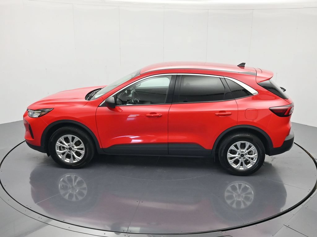 Used 2024 Ford Escape Active AWD/4WD image 35