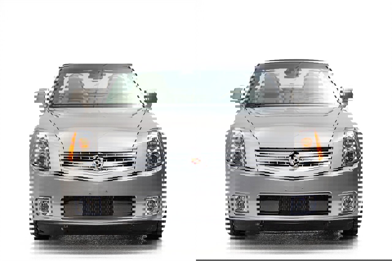 Used 2005 Cadillac XLR image 7