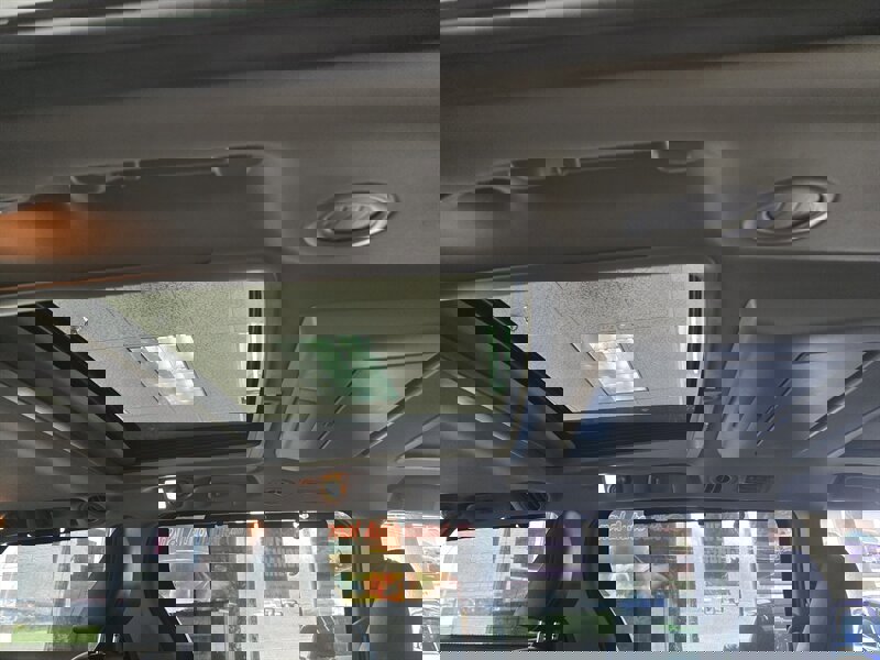 Used 2017 Toyota Sienna Limited Premium w/ Advanced Technology Package image 17