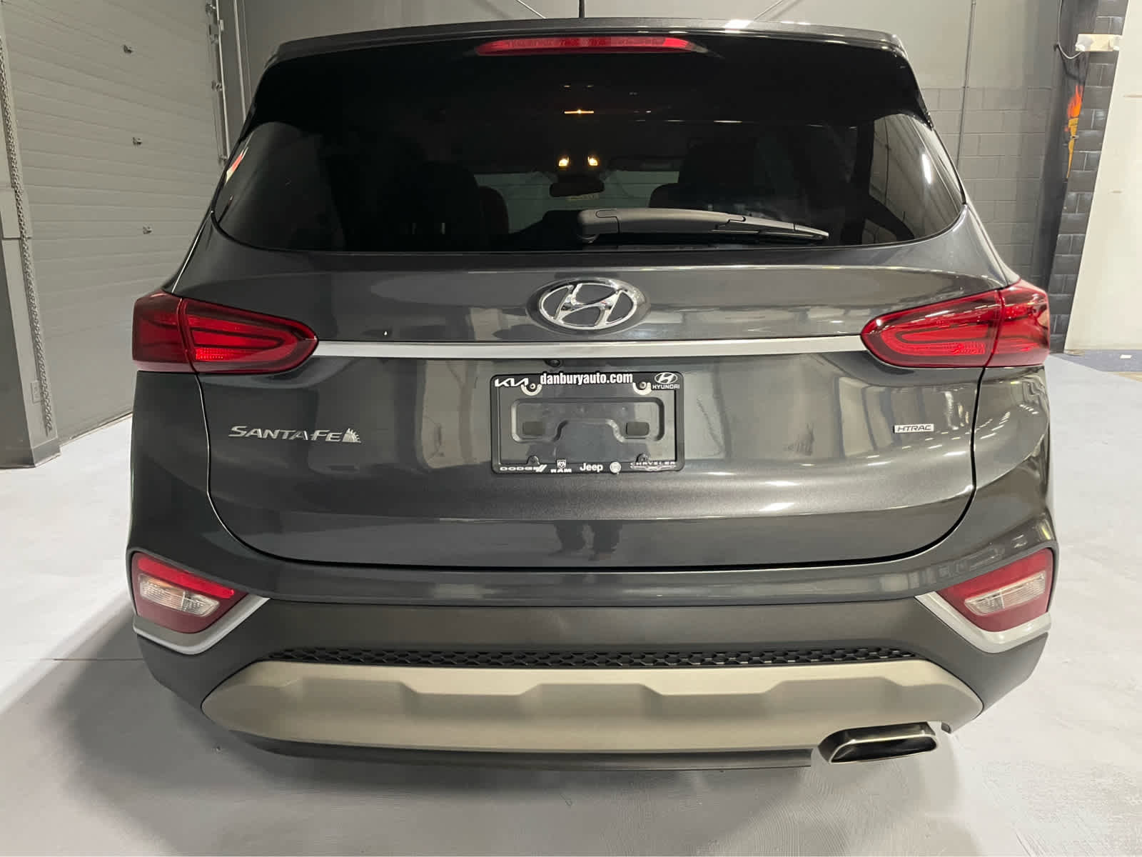 Used 2020 Hyundai Santa Fe SE w/ Cargo Package AWD/4WD image 8