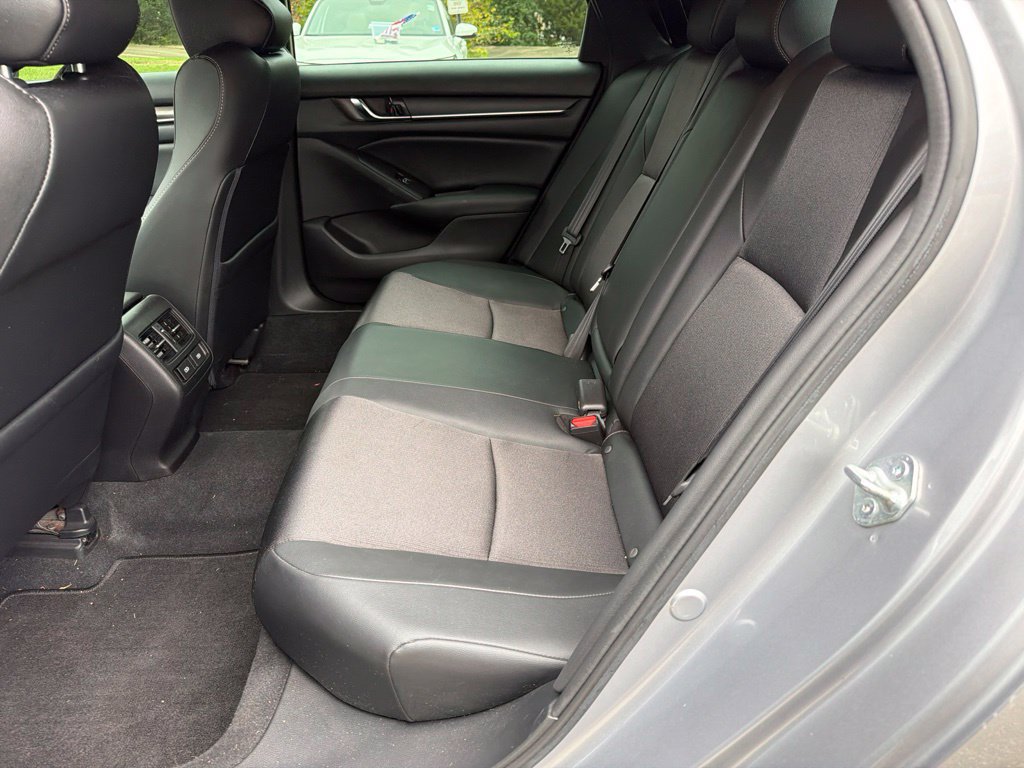 Used 2021 Honda Accord Sport image 13
