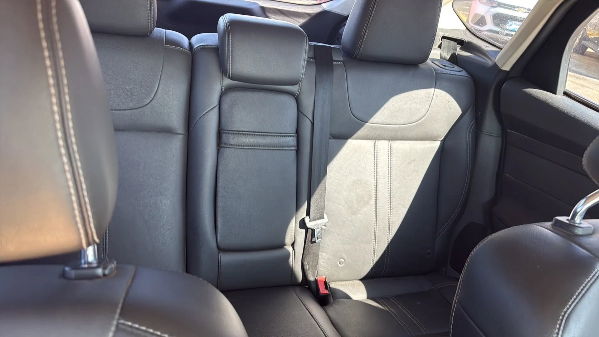 Used 2012 Ford Focus Titanium image 20