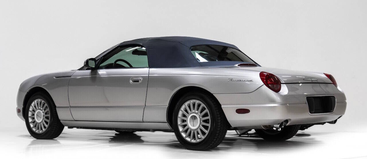 Used 2005 Ford Thunderbird RWD image 5