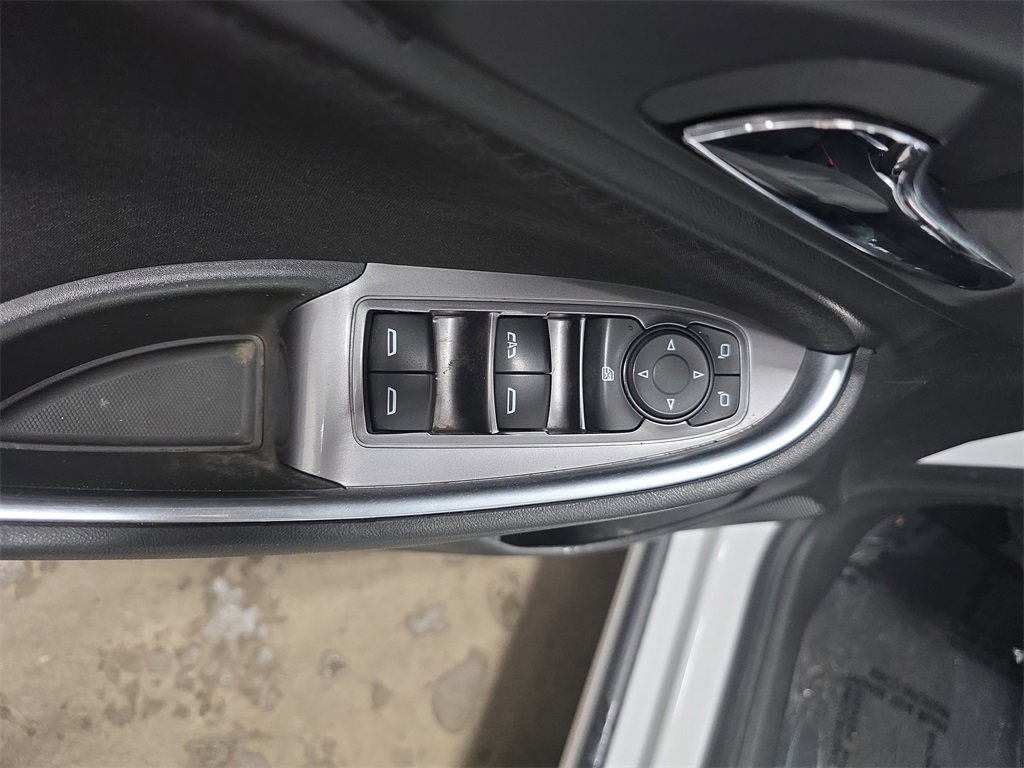 Certified 2020 Chevrolet Malibu LT image 26