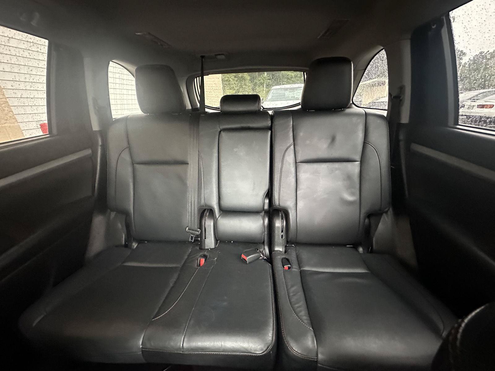 Used 2017 Toyota Highlander XLE AWD/4WD image 12