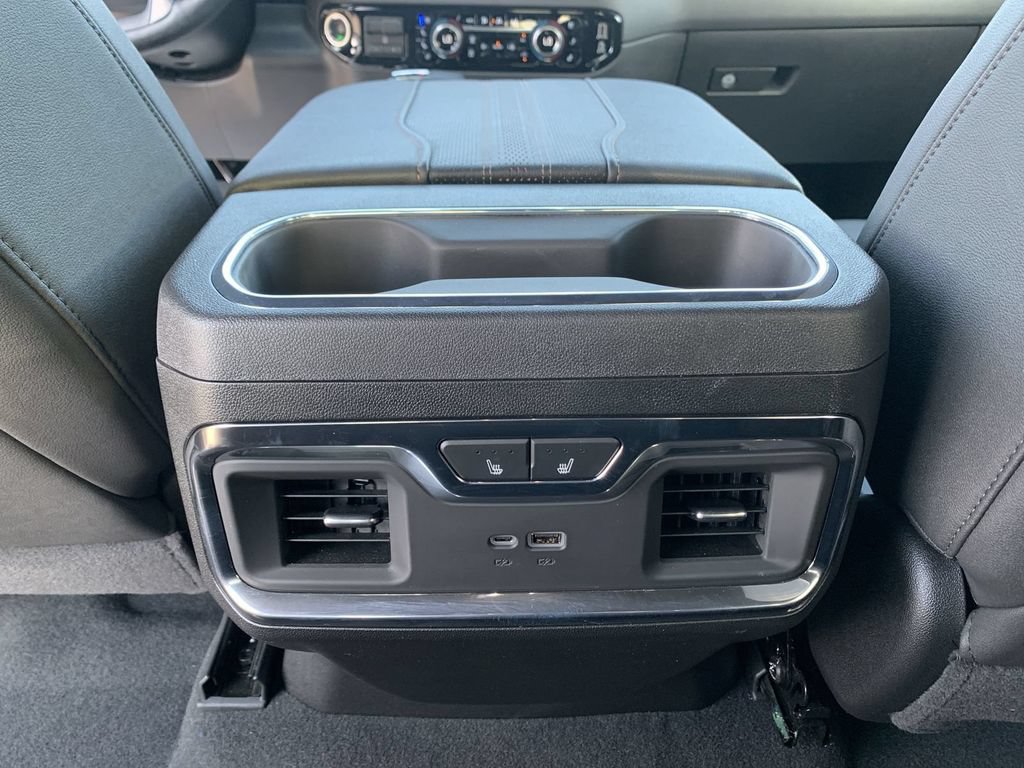 Certified 2025 Chevrolet Silverado 1500 High Country w/ Midnight Edition AWD/4WD image 20
