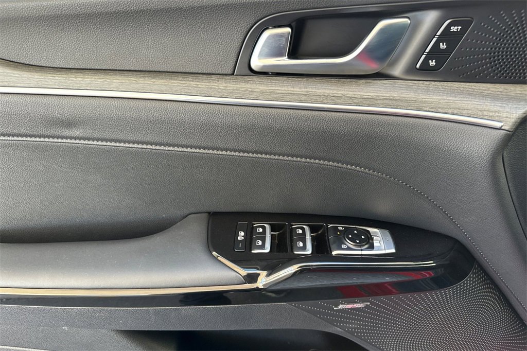 Used 2025 Kia K5 EX image 13