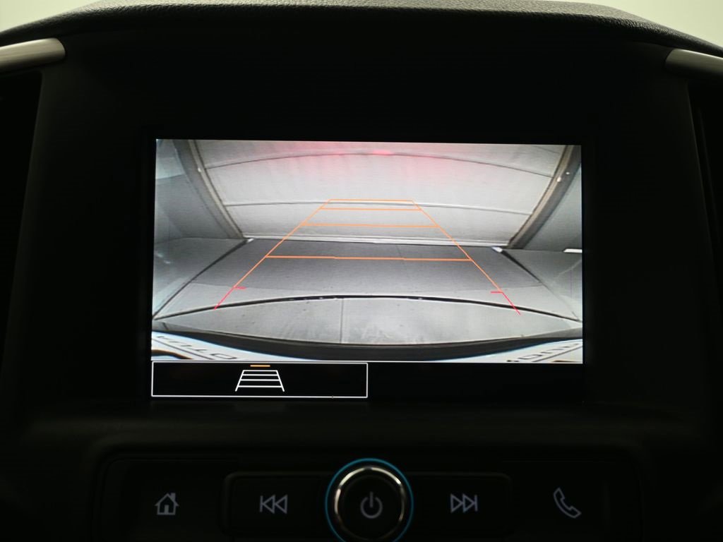 Used 2023 GMC Terrain SLE w/ Driver Convenience Package image 32