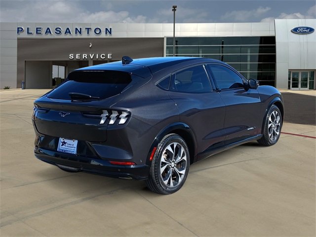 Used 2022 Ford Mustang Mach-E Premium image 5