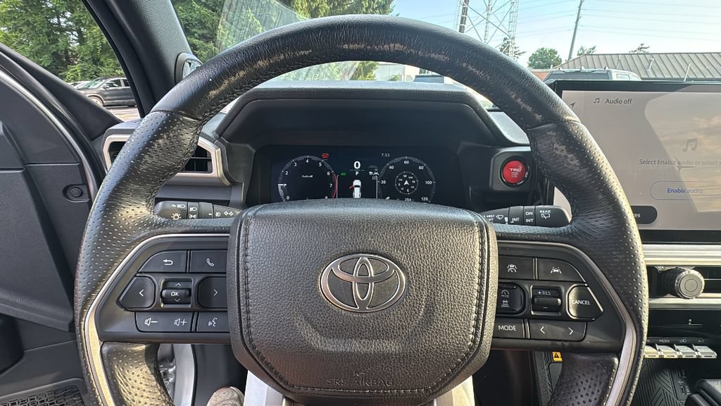Used 2025 Toyota 4Runner TRD Sport Premium AWD/4WD image 16