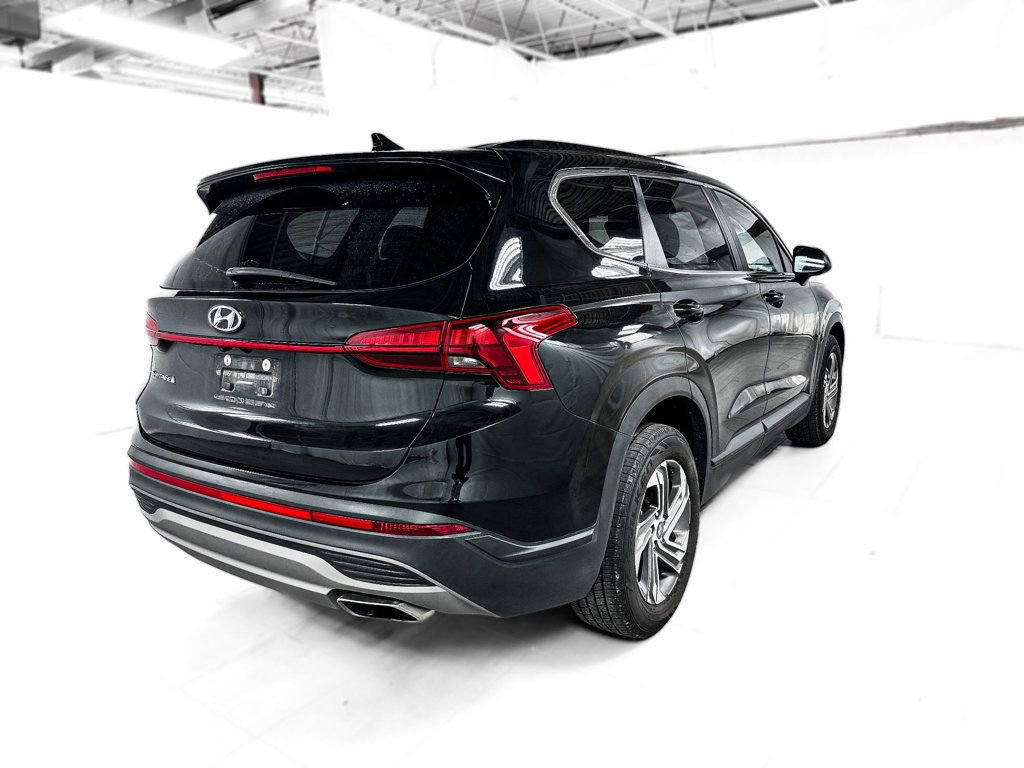 Used 2021 Hyundai Santa Fe SE FWD image 6