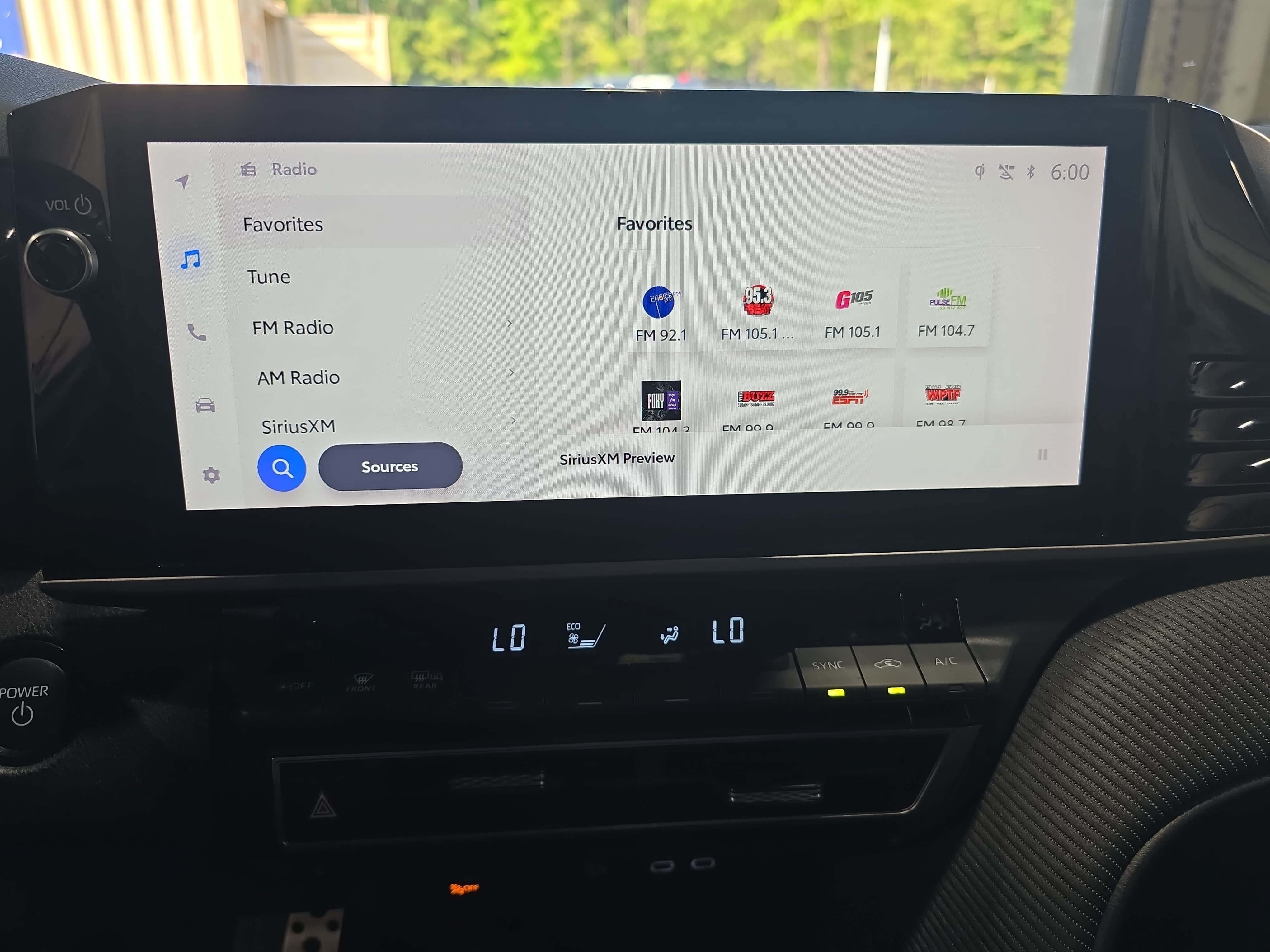 Used 2025 Toyota Camry SE w/ Multimedia Upgrade Package FWD image 19