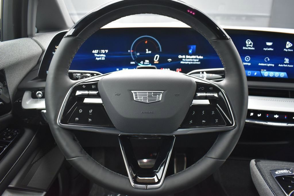 Certified 2025 Cadillac Optiq Sport 2 w/ LPO, Floor Liner Package AWD/4WD image 15