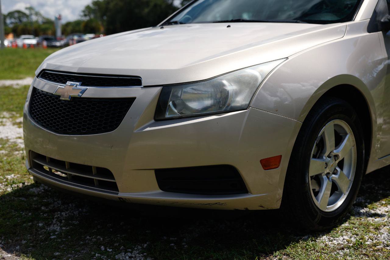 Used 2012 Chevrolet Cruze LT FWD image 23