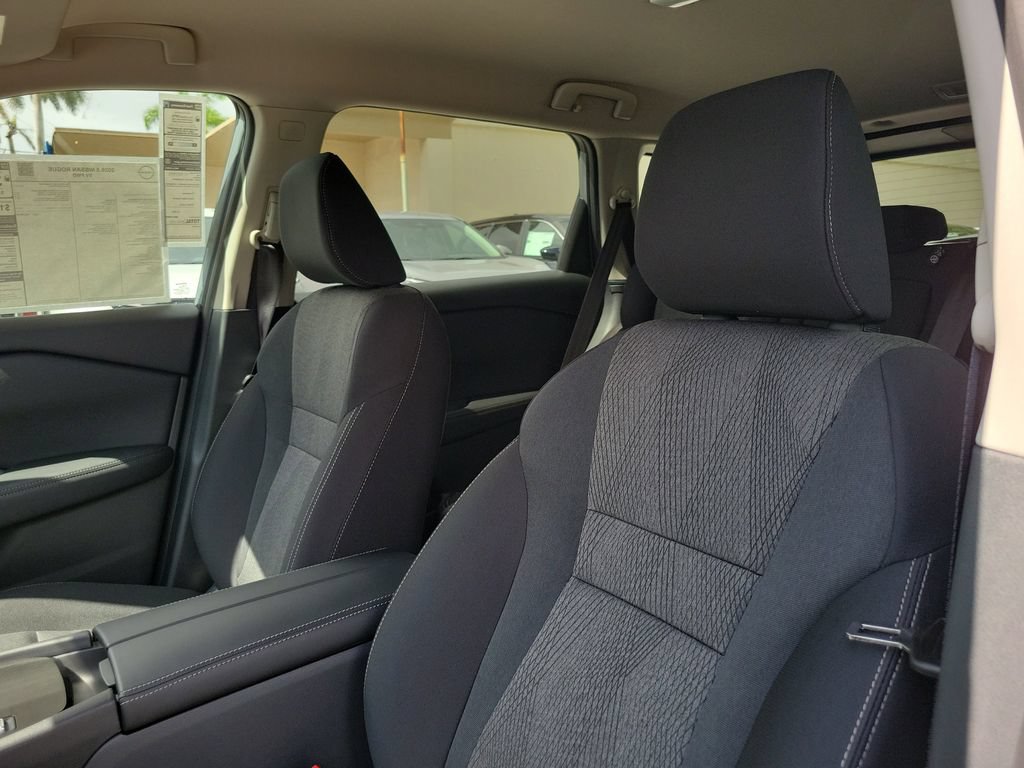New 2026 Nissan Rogue SV FWD image 20