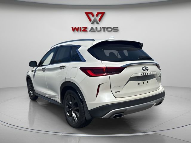 Used 2019 INFINITI QX50 Essential w/ Sensory Package AWD/4WD image 3