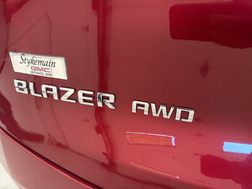 Used 2019 Chevrolet Blazer Premier w/ Sun and Wheels Package AWD/4WD image 18