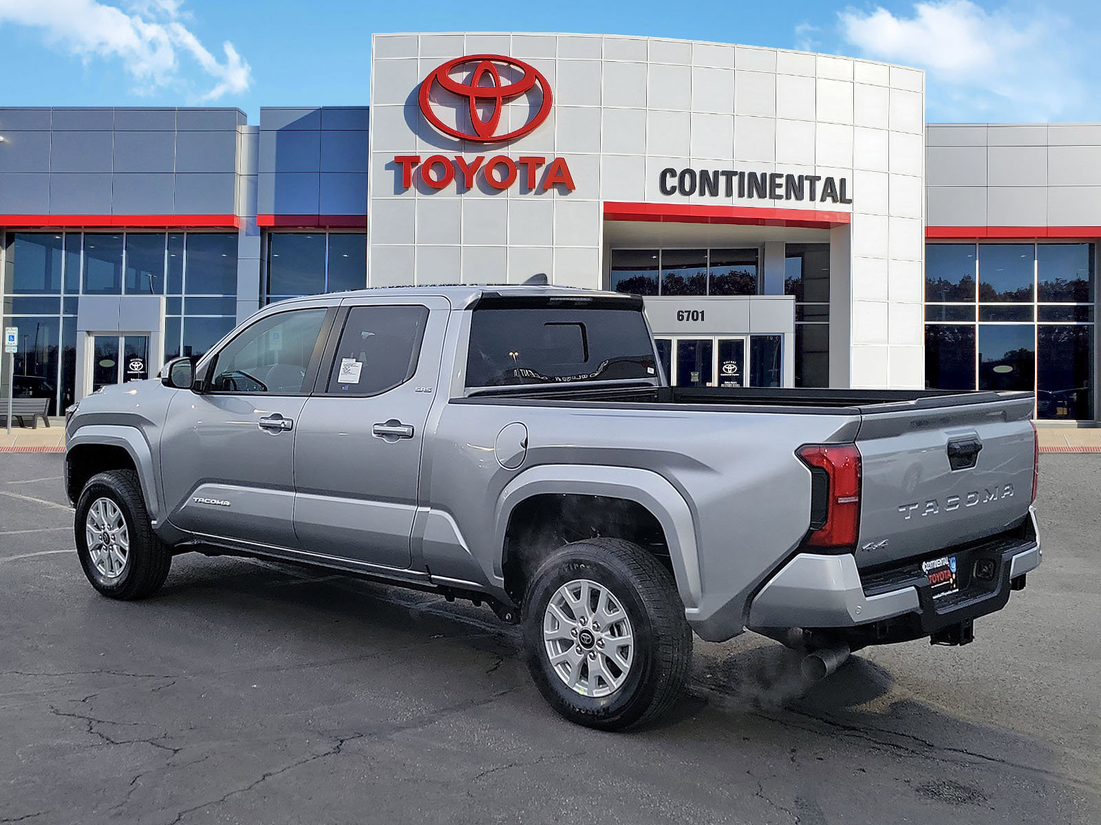 New 2026 Toyota Tacoma SR5 AWD/4WD image 4